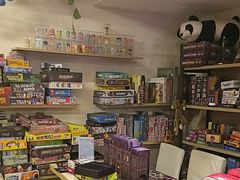 -谐音梗主机电玩·桌游·剧本团建轰趴馆(泛海名人店)