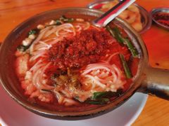臭豆腐沙锅米线-老建水鸡脚王(翰林街店)