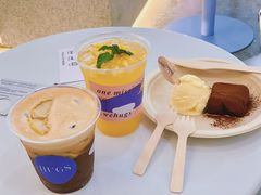 -HUGS coffee(东区店)