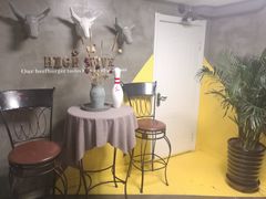 大堂-HIGH FIVE哈福手工汉堡(桂林路店)