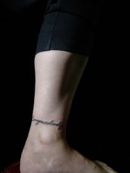 -木子·纹身店TATTOO穿孔·洗纹身
