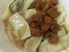 -潘国仙耳光馄饨(黄家阙路店)