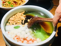 土家桂花红糖凉粉-吃饭皇帝大土家民族菜(正大广场店)