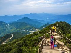 -罗田薄刀峰风景区