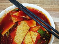 -老字号杨坡红油米线腊汁肉夹馍(东四道巷店)