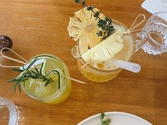 金凤梨冻乌龙茶-CHILLAX轻乐时(侨建·Hi City店)