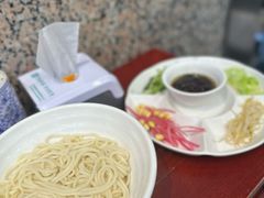 炸酱凉面-护国寺小吃(地安门店)