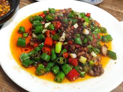 青椒兔-张太婆老妈蹄花川菜馆·中华餐饮老字号(望平街店)