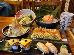三文鱼大脂厚切-坂吉屋·居酒屋深夜食堂(龙湖店)