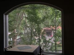 -穹六人间 people 6(岳阳路店)