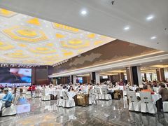 -东豪园林海鲜酒家(南港路辅路店)