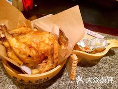 -窄巷子陕菜馆·地道陕西菜(粉巷店)