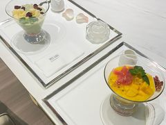 -燕庭·纯燕窝·甜品下午茶(南京西路店)