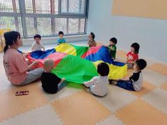 -爱萌盟婴童成长中心(泛悦店)
