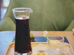 -ZING COFFEE 镜咖啡