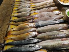 -健眺小海鲜(临海后山店)