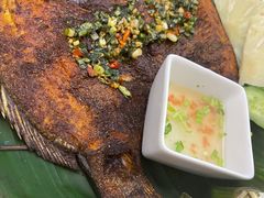 傣家香茅草烤罗非鱼-云腾食府·云南菜