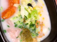 -阿香米线(大唐西市大润发店)