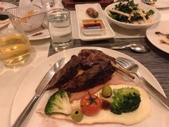 -WOLFGANG PUCK KITCHEN & BAR(迪士尼小镇店)