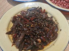 特色牛肉干-李子坝梁山鸡(源著天街十五鸡哥店)