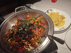 -江渔儿酸菜鱼(万科东荟城店)