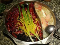 -佬革命主题火锅(玉沙路店)