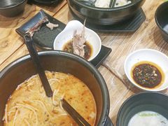 酸汤肥牛米线-过桥缘·过桥米线(鲁能城店)