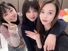 -红鼎豆捞·非遗鲍皇汤火锅(宝丰路店)