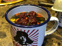 -沪小二炭火蛙锅(淮海中路美食不夜城店)