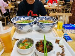 -老陕一碗(八达岭奥莱店)