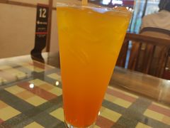 龙舌兰日出-乐兔串工坊·炖肠(万达店)