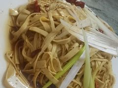 -王鹏家常菜馆