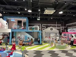 -MINI MARS KIDS CLUB亲子家庭中心(长宁天山店)