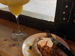 -CIN CIN CANTINA&BAR
