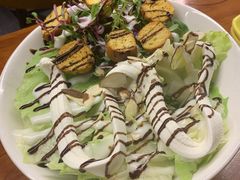 -BHC炸鸡(明洞总店)