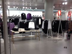 -H&M(华润万象城店)