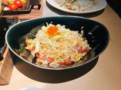 -穹六人间 people 6(岳阳路店)