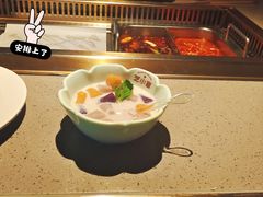 -芝小官毛肚火锅海鲜自助(苏州吴江区万宝店)