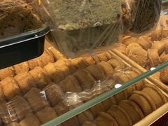 -仁贵糕点(旌旗西路店)
