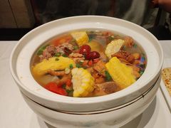 -江城小馆陕南妈妈菜·全球旅行餐厅(钟楼店)