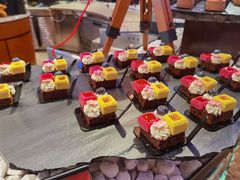-咖啡苑自助餐厅·中国大饭店