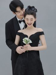 -喜爱高定婚纱摄影