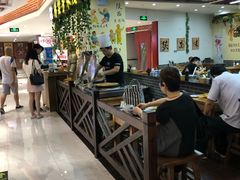 -汇吃汇喝美食街(上海建发浦悦荟广场店)