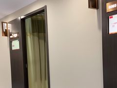-爱康国宾体检中心(五角场万达广场分院)
