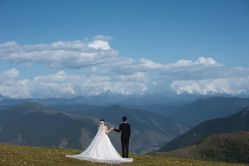 -雅云婚纱摄影工作室旗舰店