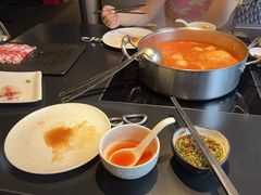 -鲜入唯煮·港式海鲜牛肉火锅(金宝街店)
