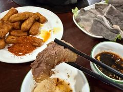 -朝伟清真铜瓢牛肉馆(三十年老·店)