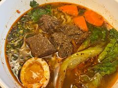 -康师傅私房牛肉面(申虹店)