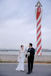 -雪中彩影婚纱摄影·微光艺术中心