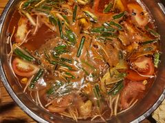 -亮欢寨酸汤鱼(沙冲路店)